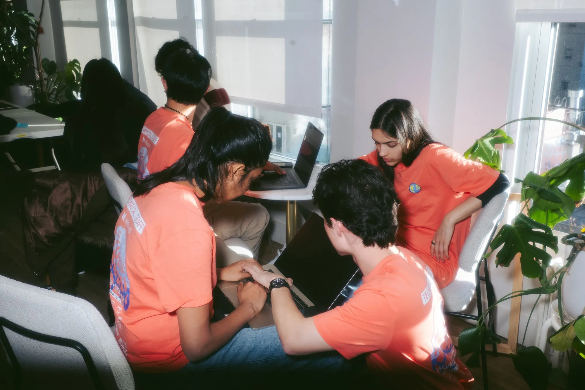 Iterate volunteers huddle